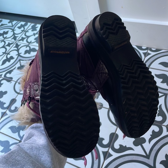 Sorel Girls Boots - Picture 6 of 7